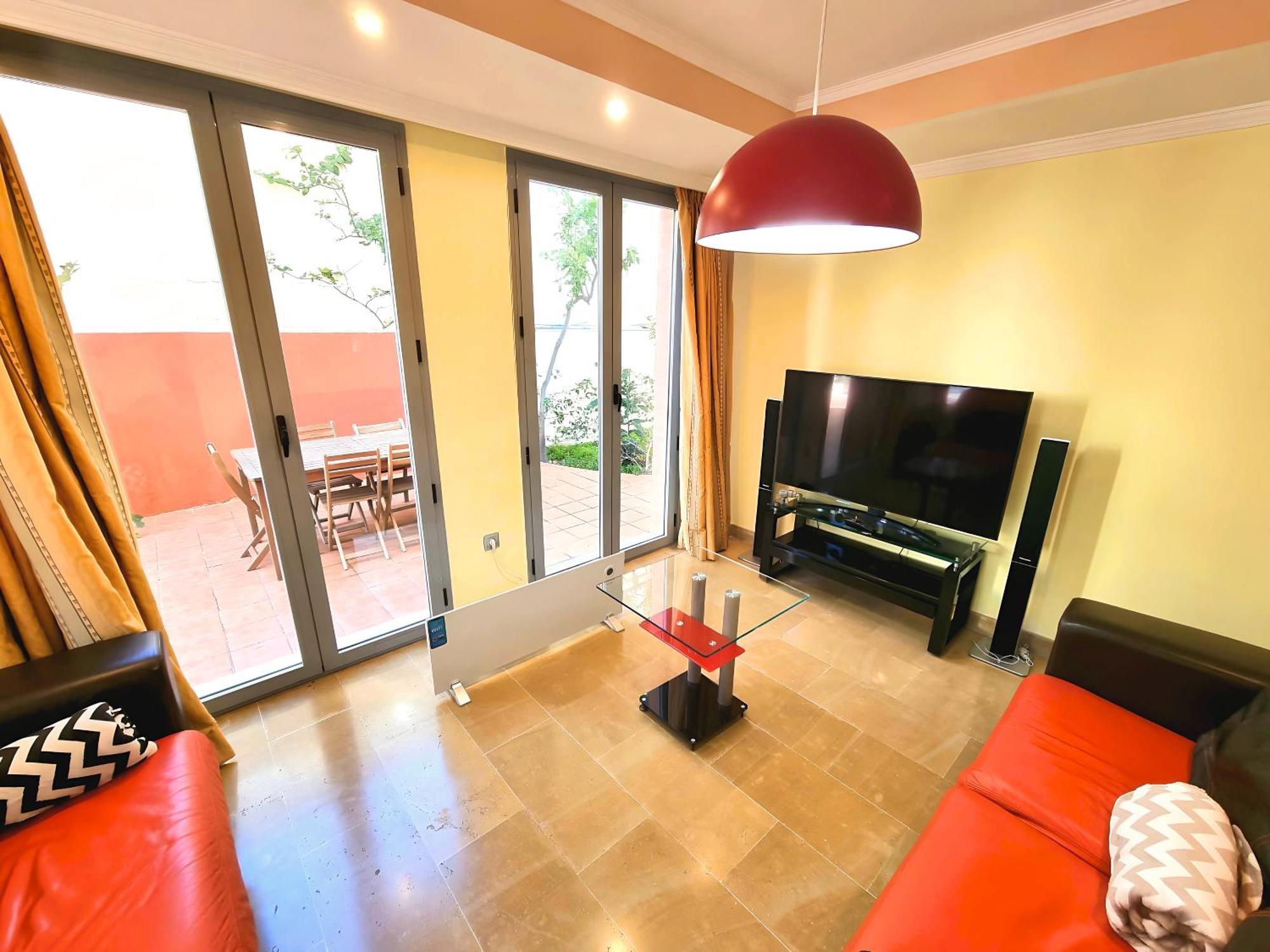 Stunning With Outdoor Swimmingpool, 4 Bedrooms And Wifi Vakantiehuis *